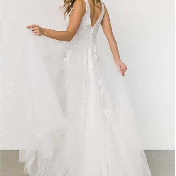 Baltic Born "Forever Tulle" Bridal Gown in Off White, Size Large - Picture 2 of 12